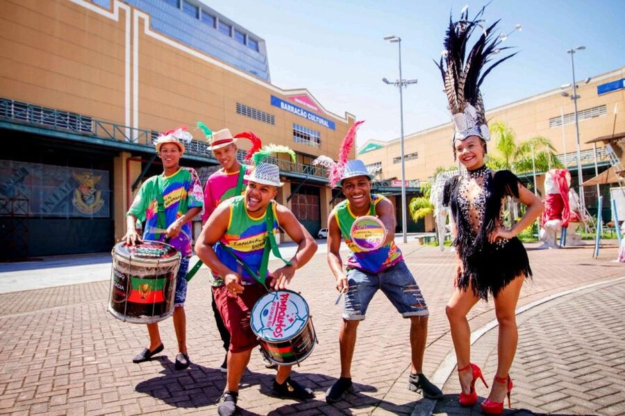 Rio: African Culture Walking Tour - The shift from historic streets to Cidade do Samba