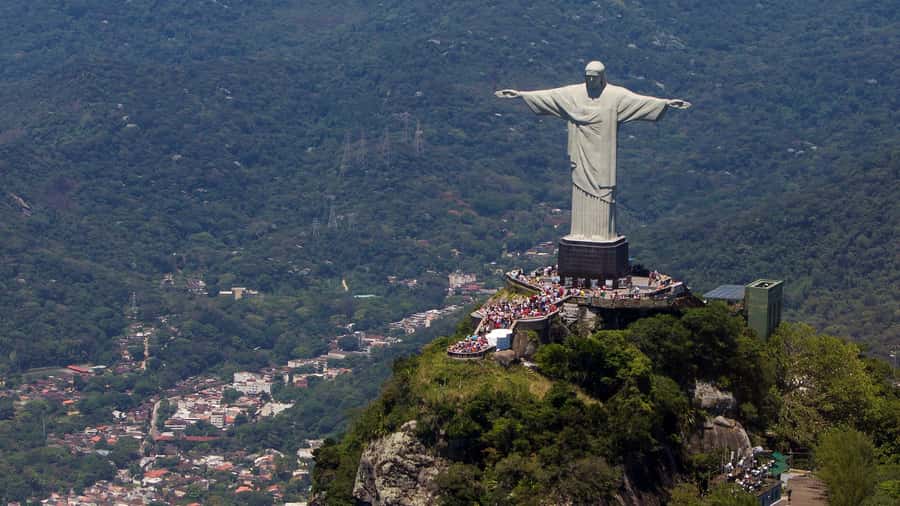 Rio: Christ The Redeemer Half Day Tour With Pick up - Why Christ the Redeemer works well as a half-day tour