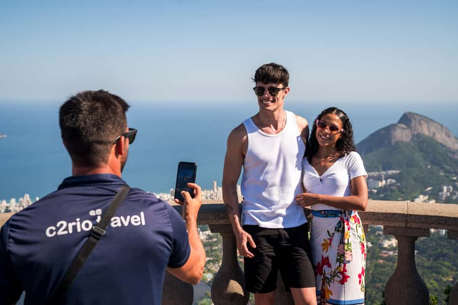 Rio: Christ the Redeemer & Selarón Steps Half-Day Tour - Timing, weather, and the three-hour limit