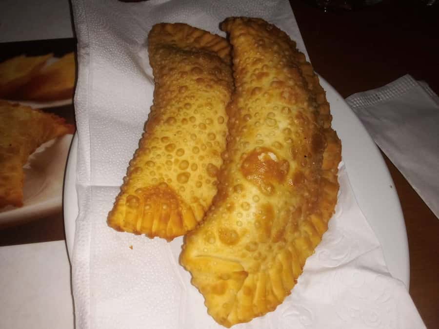 Rio de Janeiro: Barra da Tijuca Walk & Food Tour with Drinks - Caipirinhas, beers, and a relaxed pace
