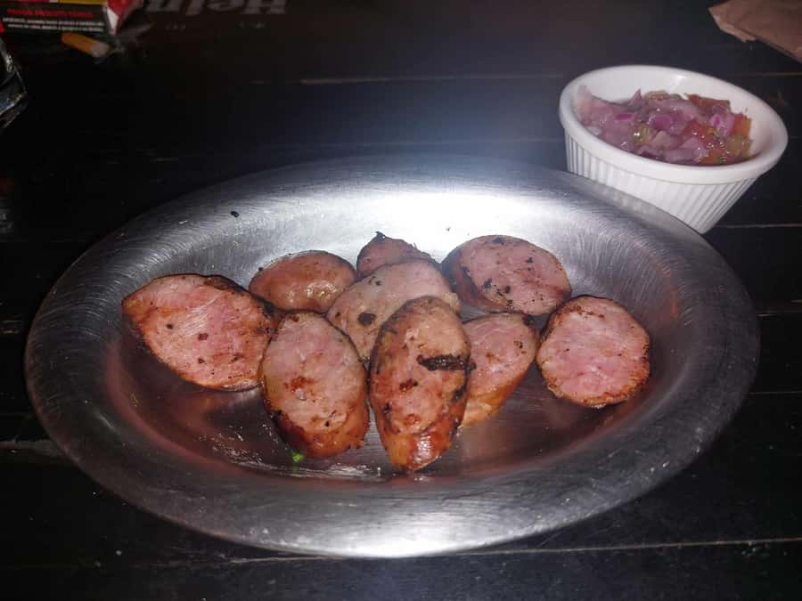 Rio de Janeiro: Barra da Tijuca Walk & Food Tour with Drinks - Guide style and group size