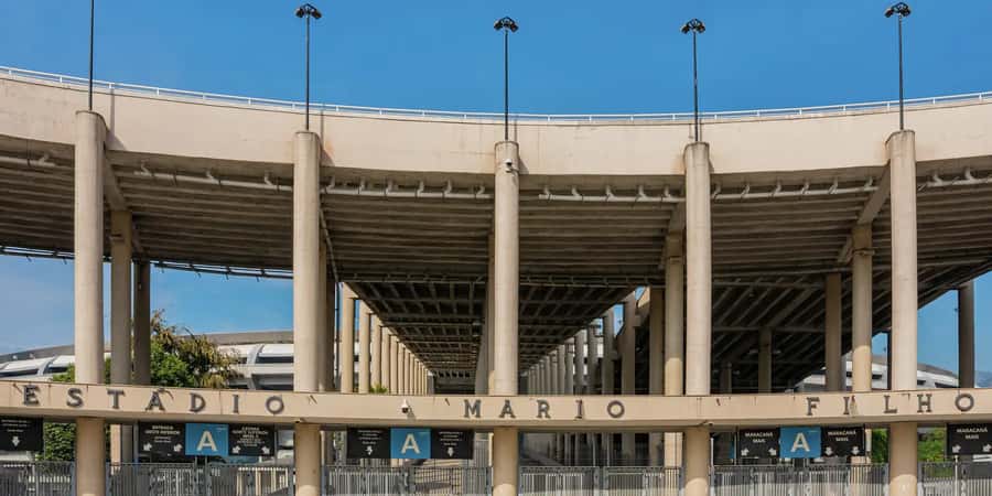 Rio de Janeiro: Be a true Rio's local for a day - Tour - Seeing the Sambadrome outside Carnival