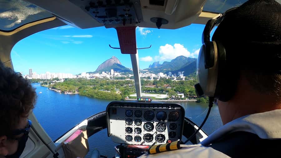 Rio de Janeiro by Air: 10-Minute Helicopter Tour - Taking off with a group of four