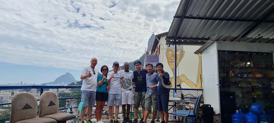 Rio de Janeiro: Favela Santa Marta Tour with Resident Guide - Why a resident guide changes the visit