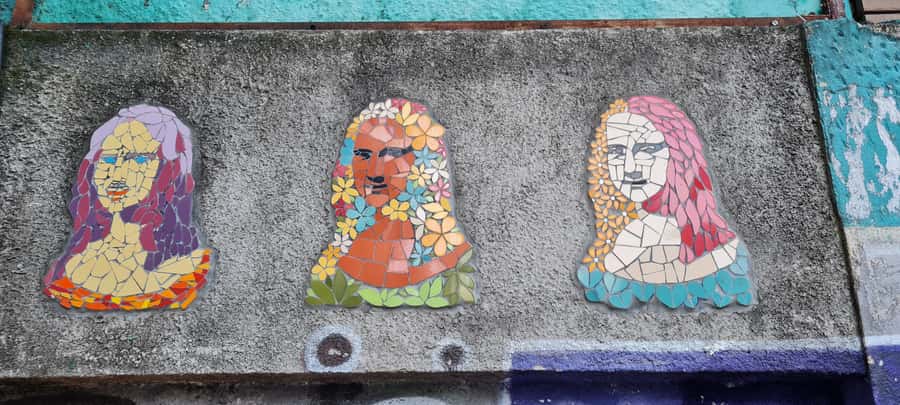 Rio de Janeiro: Favela Santa Marta Tour with Resident Guide - Football, children, and everyday life