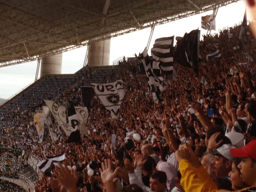 Rio de Janeiro: Football Game Ticket with Guide and a Drink - Is $86 a fair price?