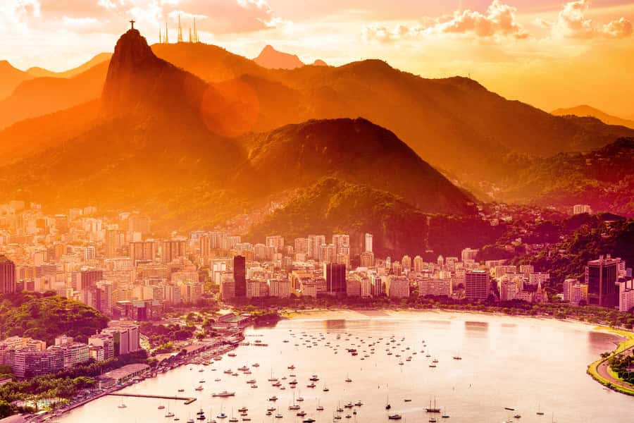 Rio de Janeiro Full-Day Sightseeing Tour - Downtown Rio packs three hours into one stretch