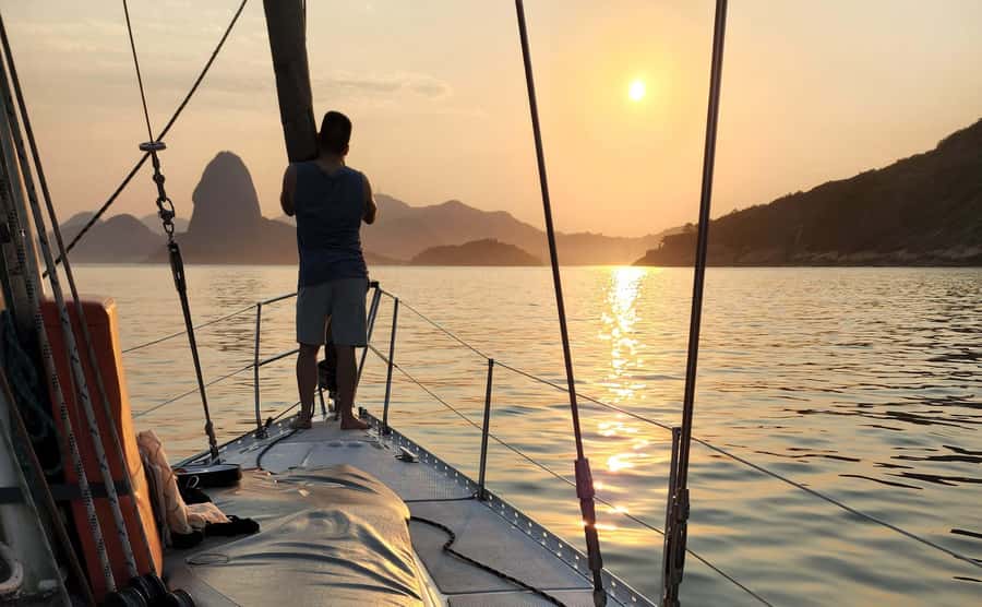Rio de Janeiro: Guanabara Bay Sunset Sailing Tour & Drinks - Should You Book the Sunset Sail?