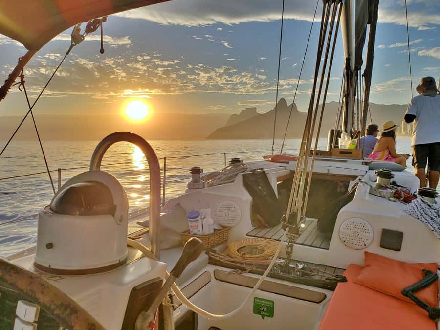 Rio de Janeiro: Guanabara Bay Sunset Sailing Tour & Drinks - Leaving Marina da Glória and Finding the Boat