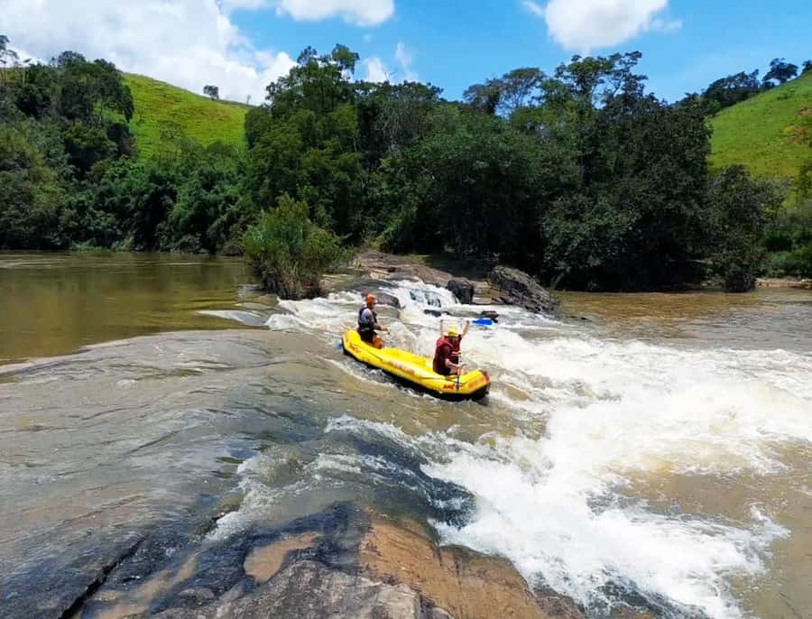 Rio de Janeiro: Guided River Rafting Tour - Leaving Rio for Três Rios