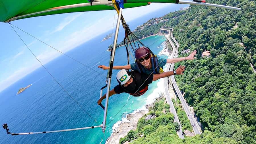 Rio de Janeiro: Hang Gliding or Paragliding Flight - Reaching Pedra Bonita at 520 meters
