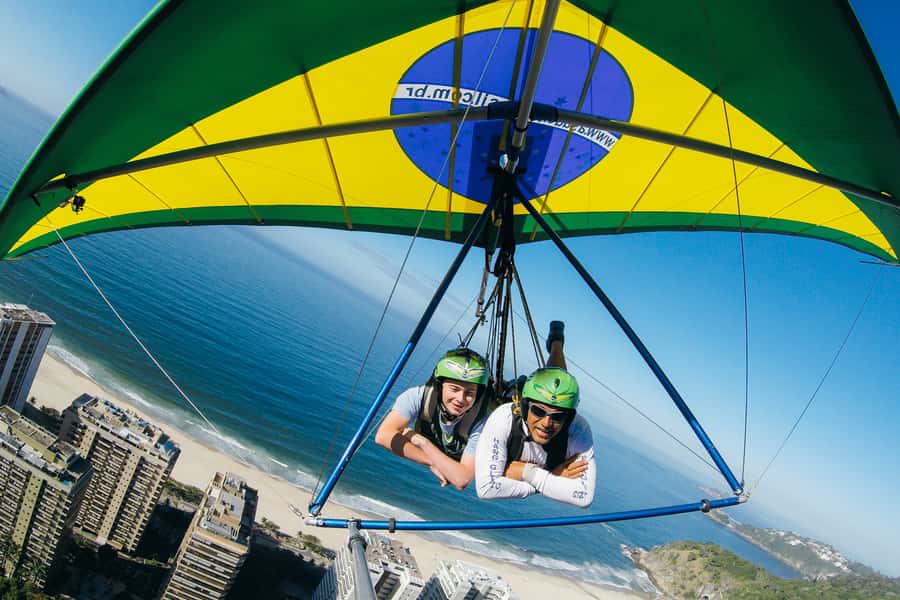 Rio de Janeiro: Hang Gliding Tandem Flight - Weather, wind, and the possible switch to paragliding