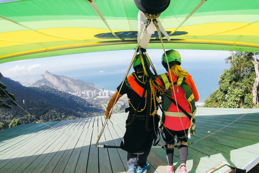 Rio de Janeiro: Hang Gliding Tandem Flight - GoPro footage and the real cost of the souvenir