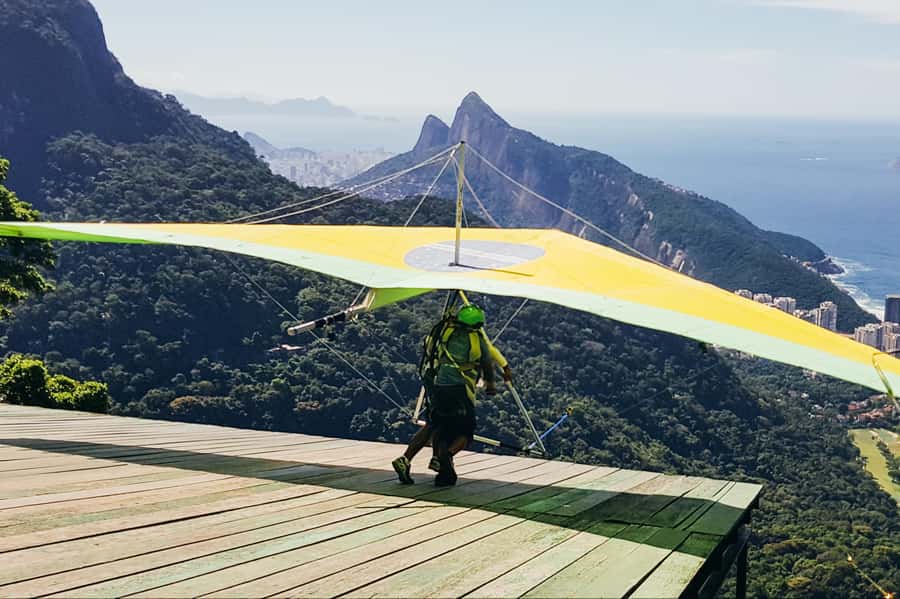 Rio de Janeiro: Hang Gliding Tandem Flight - Is US$301 good value for this Rio experience?