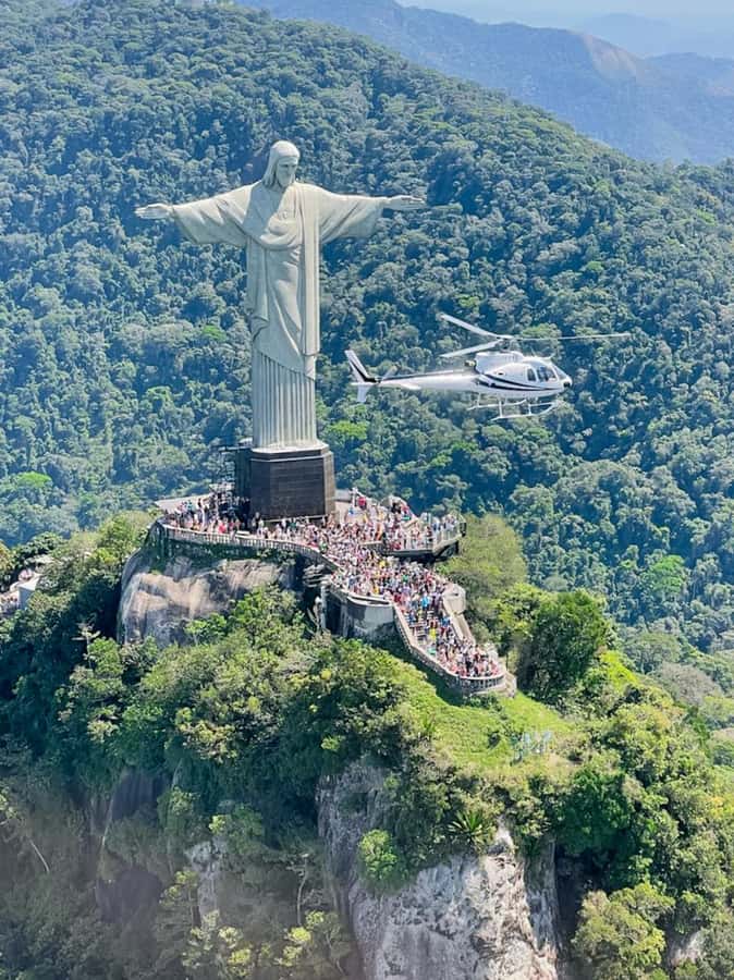 Rio de Janeiro: Helicopter Flight Christ the Redeemer 30 min - Two Brothers Hill and the southern coast