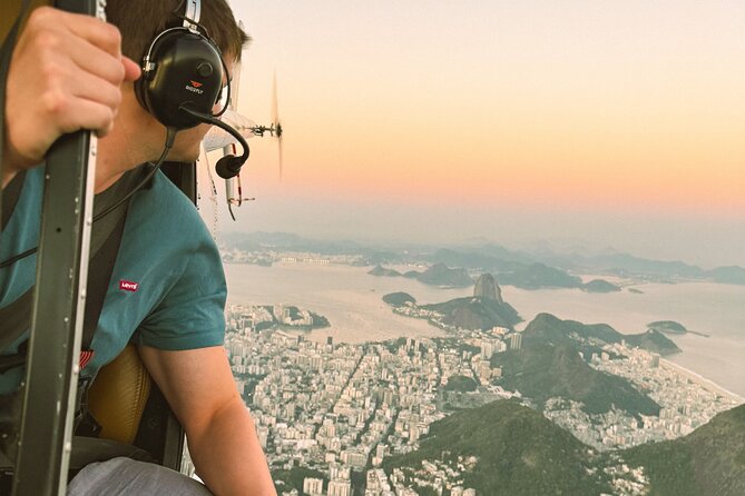 Rio de Janeiro Helicopter Tour without Doors - Joatinga, Pedra da Gávea, and São Conrado