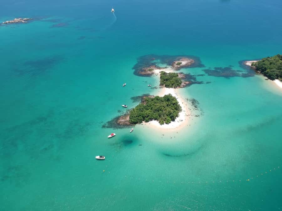 Rio de Janeiro: Ilha Grande with Boat Tour & Optional Lunch - The long road from Rio to Angra dos Reis