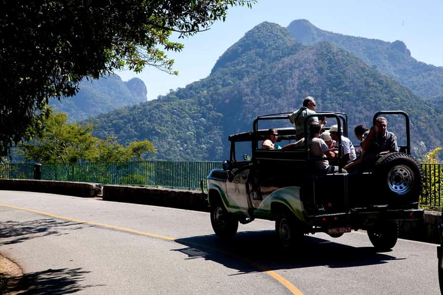 Rio de Janeiro: Jeep Tour Christ the Redeemer + Sugar Loaf - Riding through Tijuca Forest by open Jeep