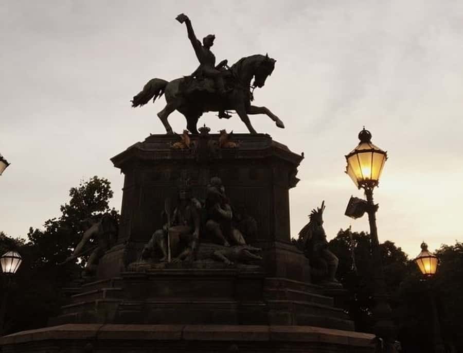 Rio de Janeiro : Must-See Sites Walking Tour With A Guide - Cinelândia closes the walk with a civic edge