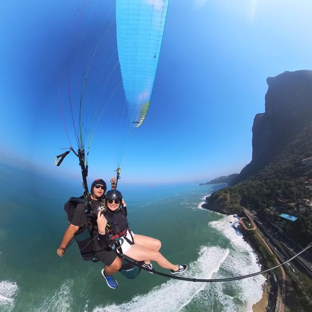 Rio de janeiro : Paragliding Tandem Flights over Rio - What Makes This More Than a Viewpoint Visit