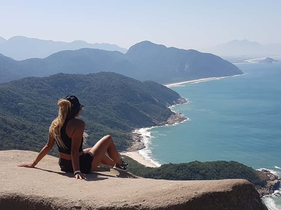 Rio de Janeiro: Pedra do Telegrafo Hike & Grumari Beach Tour - Practical packing for the trail and beach