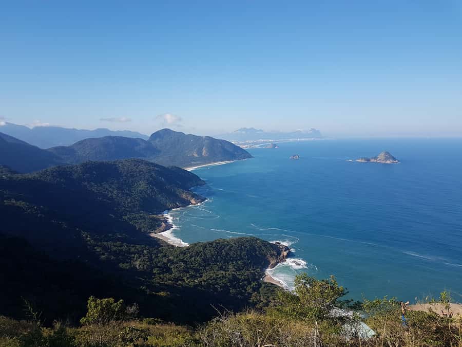 Rio de Janeiro: Pedra do Telegrafo Hike & Grumari Beach Tour - Walking through the state park