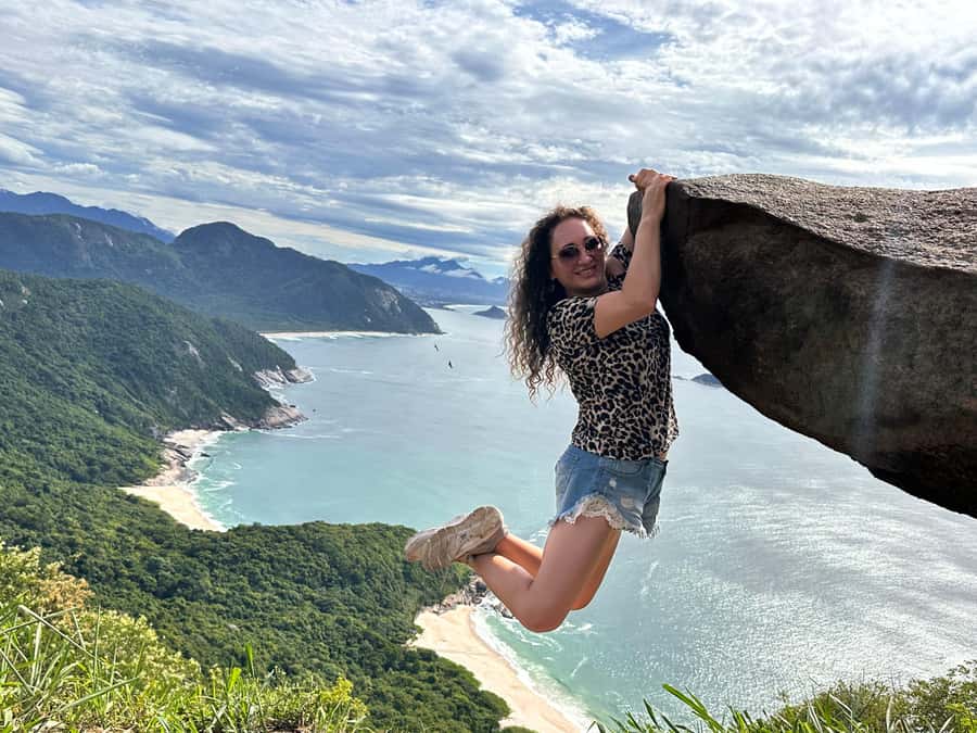Rio de Janeiro: Pedra do Telégrafo trail and beach stop - What the $83 price includes