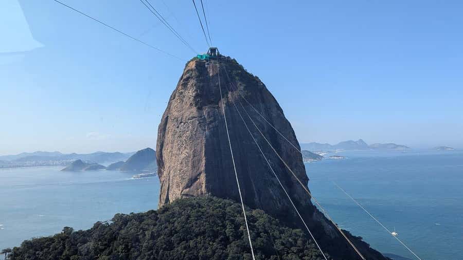 Rio de Janeiro: Private City Tour with Hotel Pickup - Christ the Redeemer before the queues