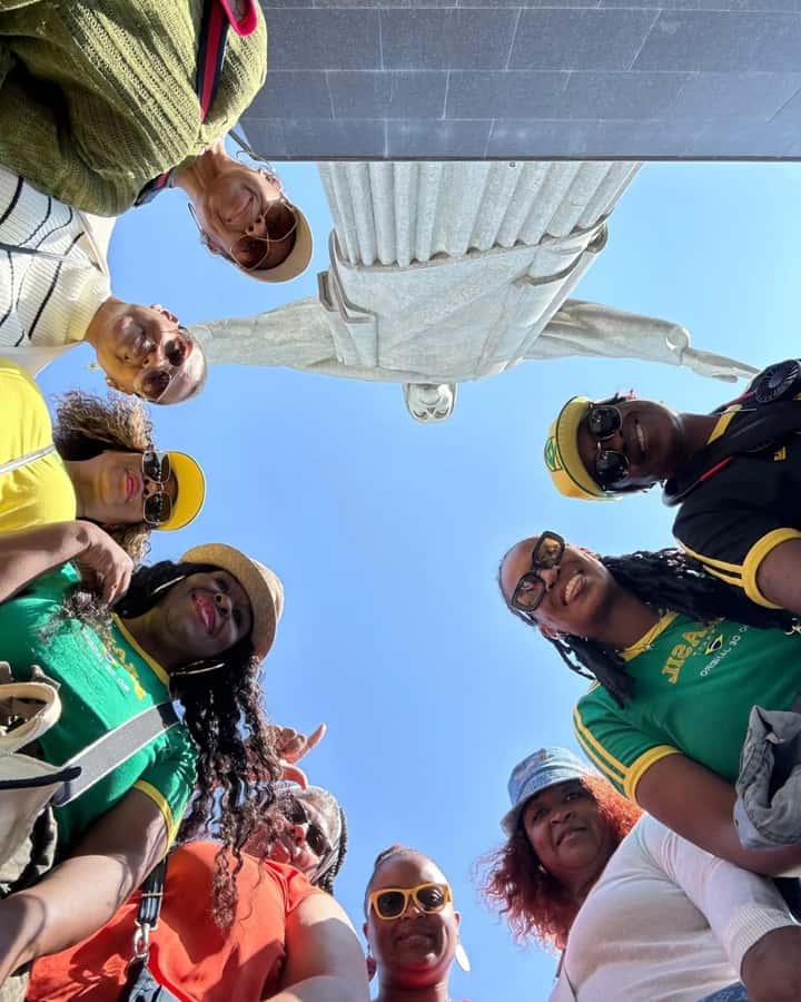 Rio de Janeiro: Private Custom 9-hour Unforgettable tour - Santa Teresa’s Hills and Creative Spirit