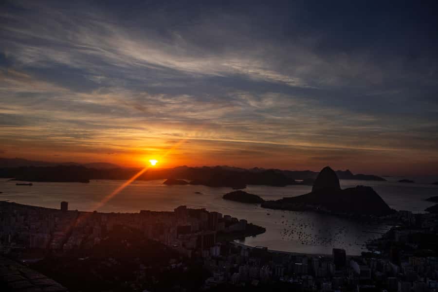 Rio de Janeiro: Private Sunrise Tour at Mirante Dona Marta - The 5:00 AM pickup keeps the morning simple