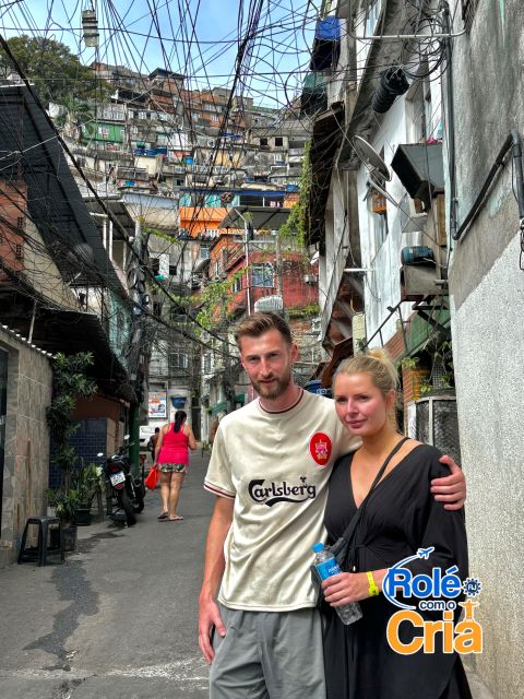 Rio de Janeiro: Rocinha Favela guided tour - Meeting at the subway station