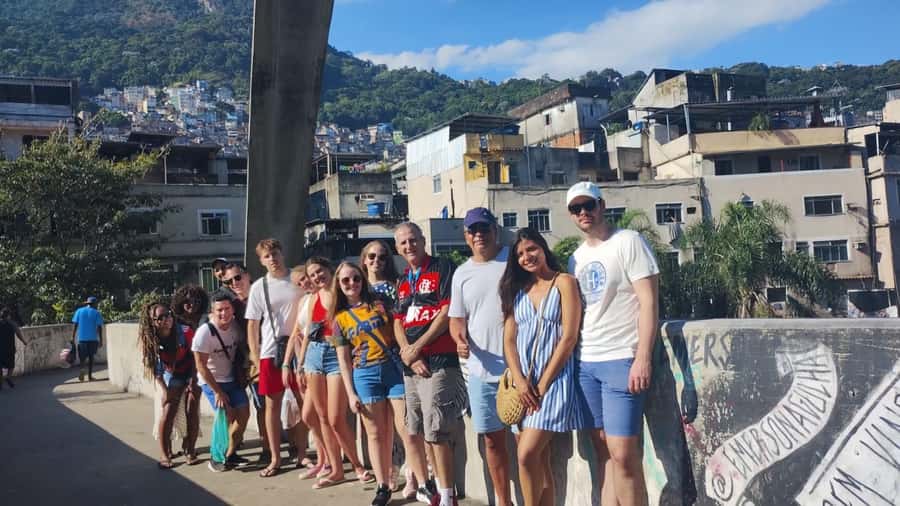 Rio de Janeiro: Rocinha Favela Walking Tour with Local Guide - Safety, respect, and the right expectations