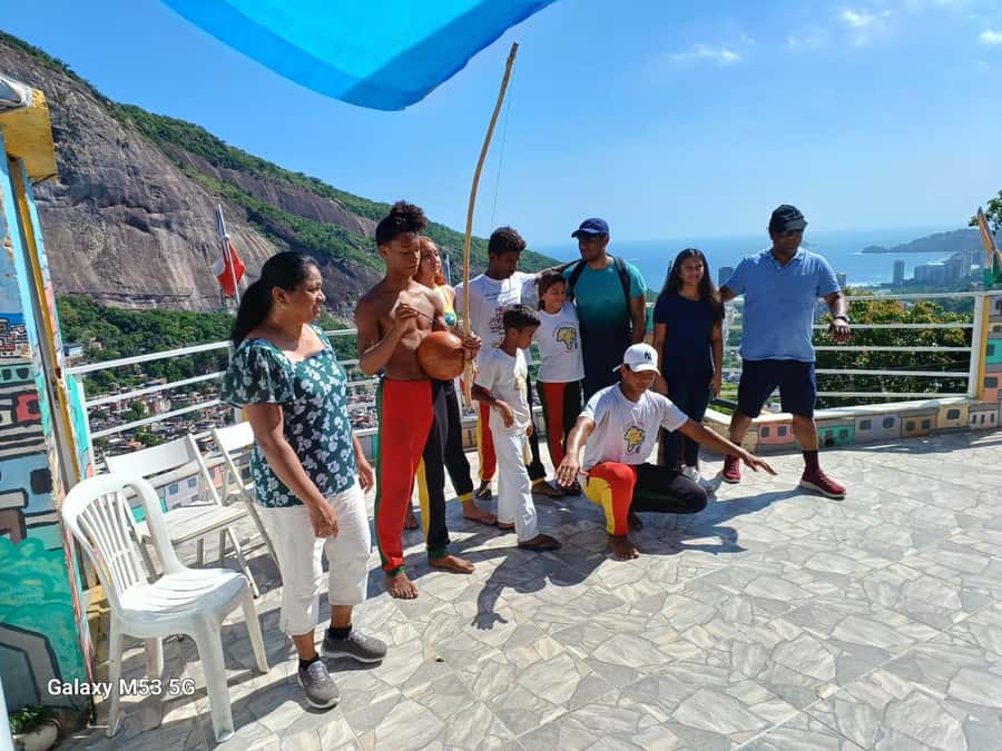 Rio de Janeiro: Rocinha Favela Walking Tour with Local Guide - Getting back through Rio’s beach districts