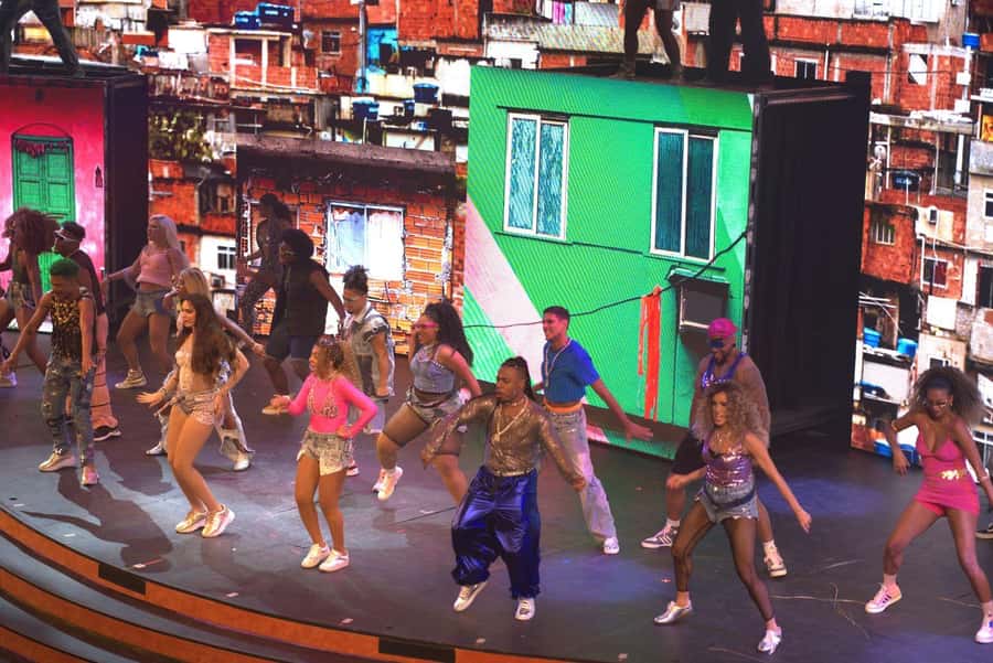 Rio de Janeiro: Roxy Dinner Show with Hotel Pickup - Key points to know before booking