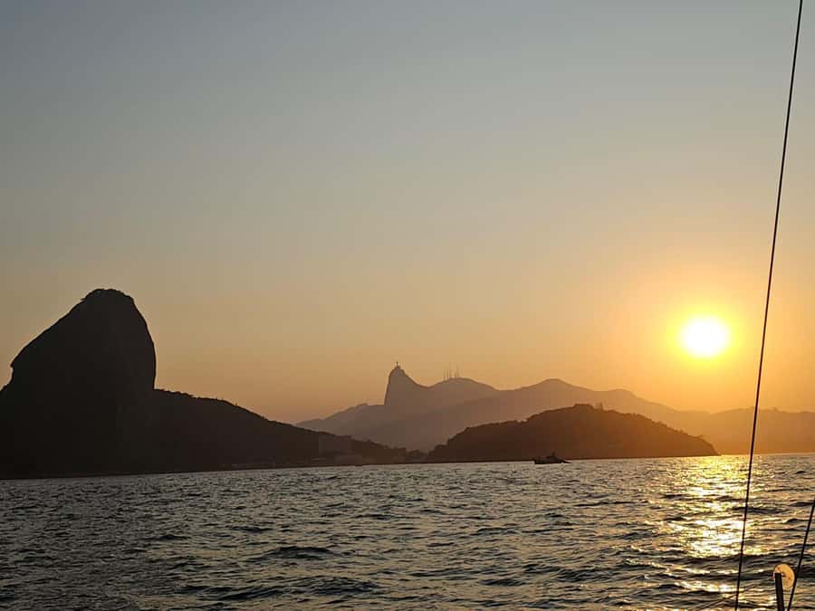 Rio de Janeiro: Sailing Sunset Tour with Snacks and Drinks - Key points to know before you book