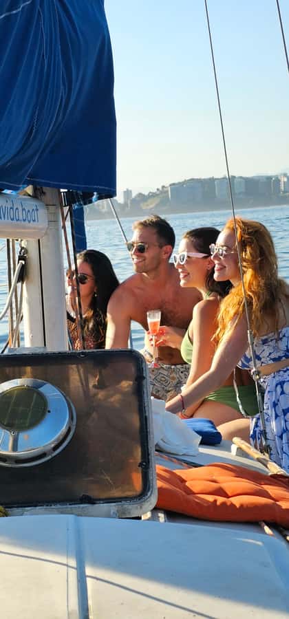 Rio de Janeiro: Sailing Sunset Tour with Snacks and Drinks - Setting out from Urca and Flutuante Rio