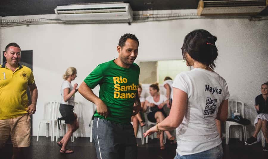 Rio de Janeiro: Samba Class in Copacabana - Why this Copacabana class works for beginners