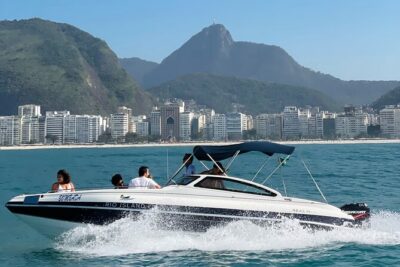 Shared Speedboat Tour with Beer Included!