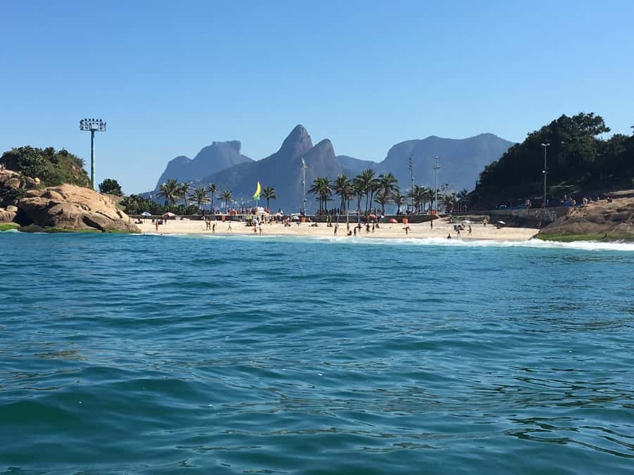 Rio de Janeiro: SpeedBoat Tour - Beach Tour with Beer - Beer, comfort, and the real value of $56