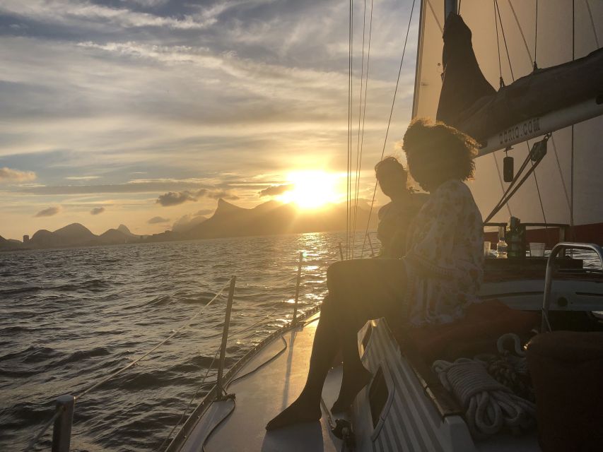 Rio de Janeiro: Sunset Sailing Tour - Sugarloaf and Christ the Redeemer at sunset