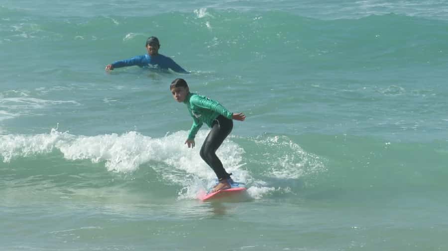 Rio de Janeiro: Surflessons and surfcoach. - Meeting at CADES before heading to the water