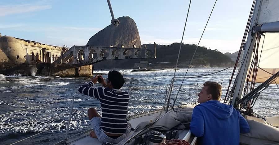 Rio de Janeiro: Wake Up and Sail - Forte da Laje and the bay’s old defenses