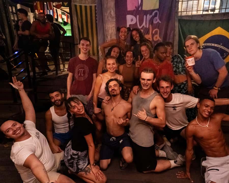 Rio Experience: Caipirinha Workshop (2 Caipis) + Funk Class - Continuing to Lapa after the class