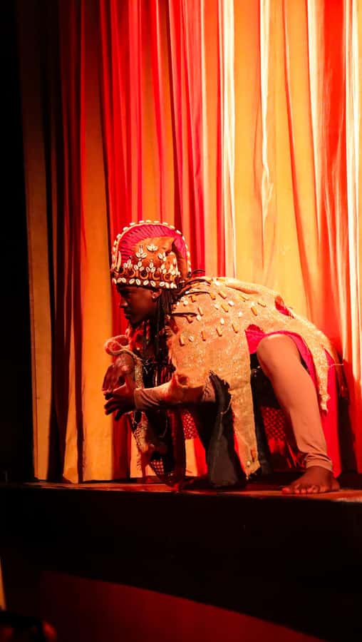 Rio: Ginga Tropical Samba and Folklore Show Ticket - What happens during the 80-minute show