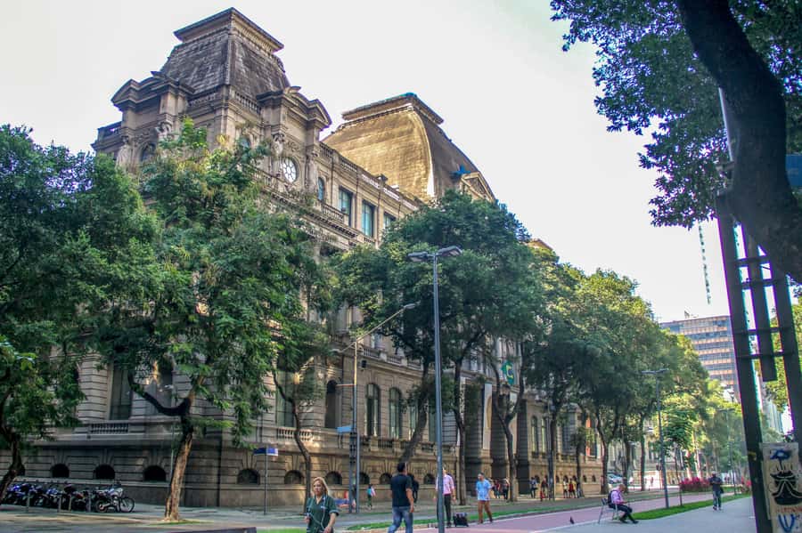 Rio: Historical Walking Tour - Travessa do Comercio and Carmen Miranda’s former residence