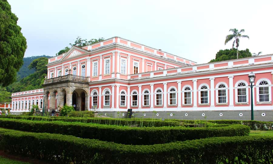 Rio: Petrópolis Trip with Palace, Imperial Museum & Brewery - Saint Peter of Alcantara Cathedral and the imperial tombs