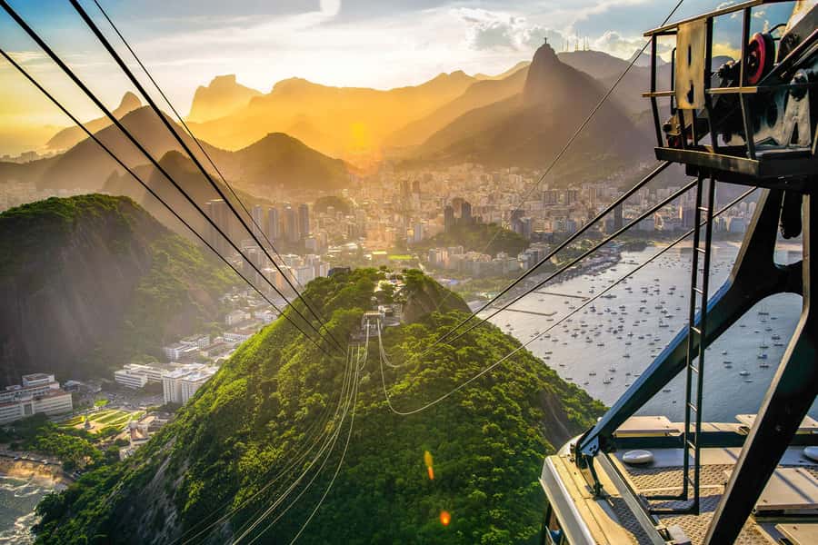 Rio: Sugarloaf Cable Car and Corcovado Train Tickets - Christ the Redeemer and the meaning of the setting