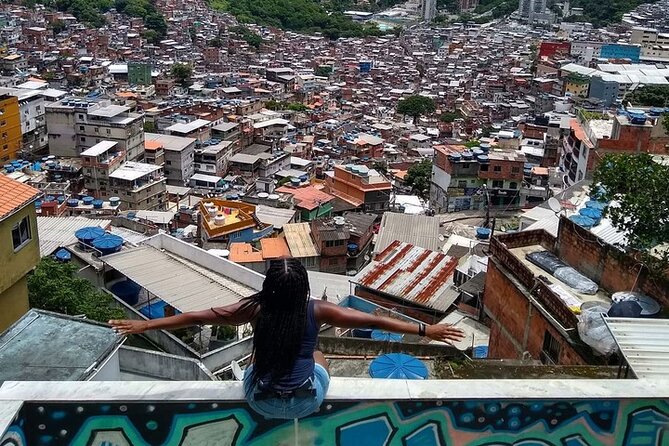 Rocinha Walking Tour: Get a Feel for the Brazil's Largest Favela (Shared Group) - The moto-taxi climb to Rocinha’s upper slopes