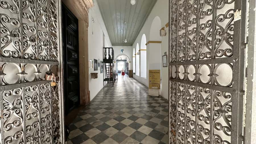 Salvador: 4-Hour Candomblé Mysteries Tour - Finding the maroon-community connection