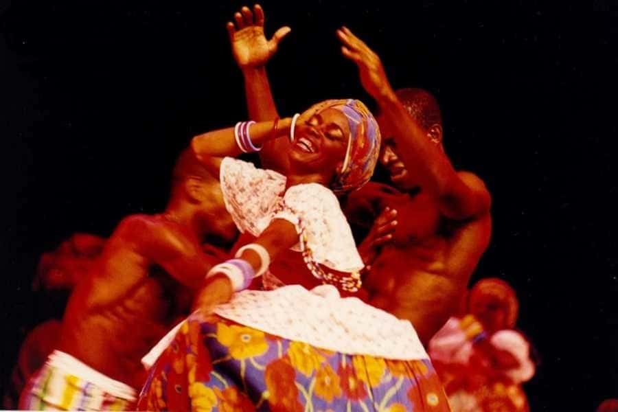 Salvador by Night: Cultural Dinner and Show - Starting with Salvador after dark